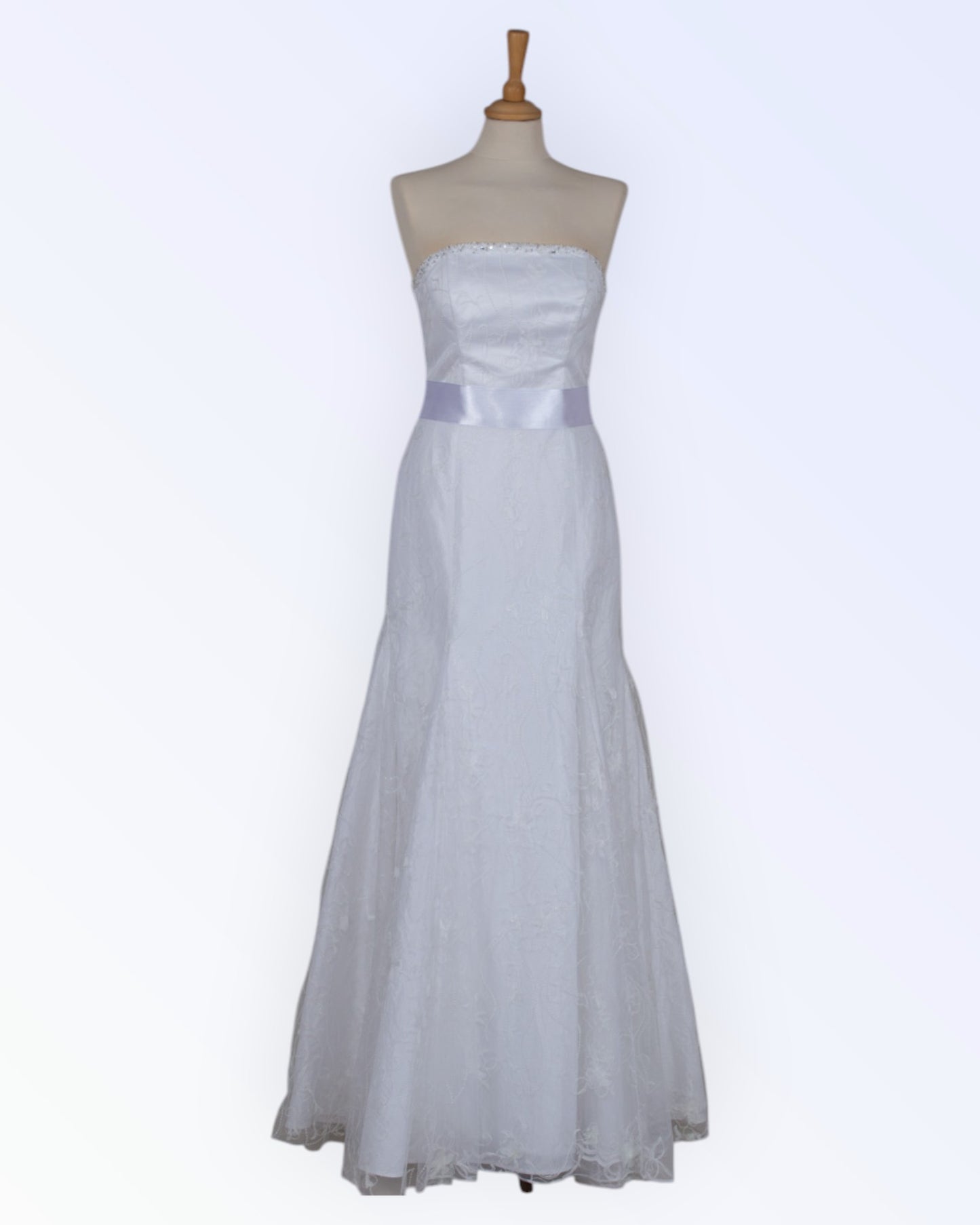Fishtail wedding dress