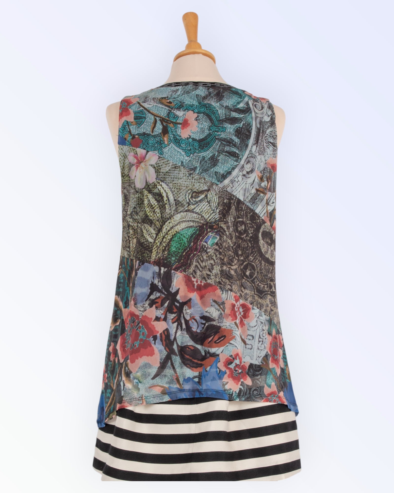Desigual värviline top