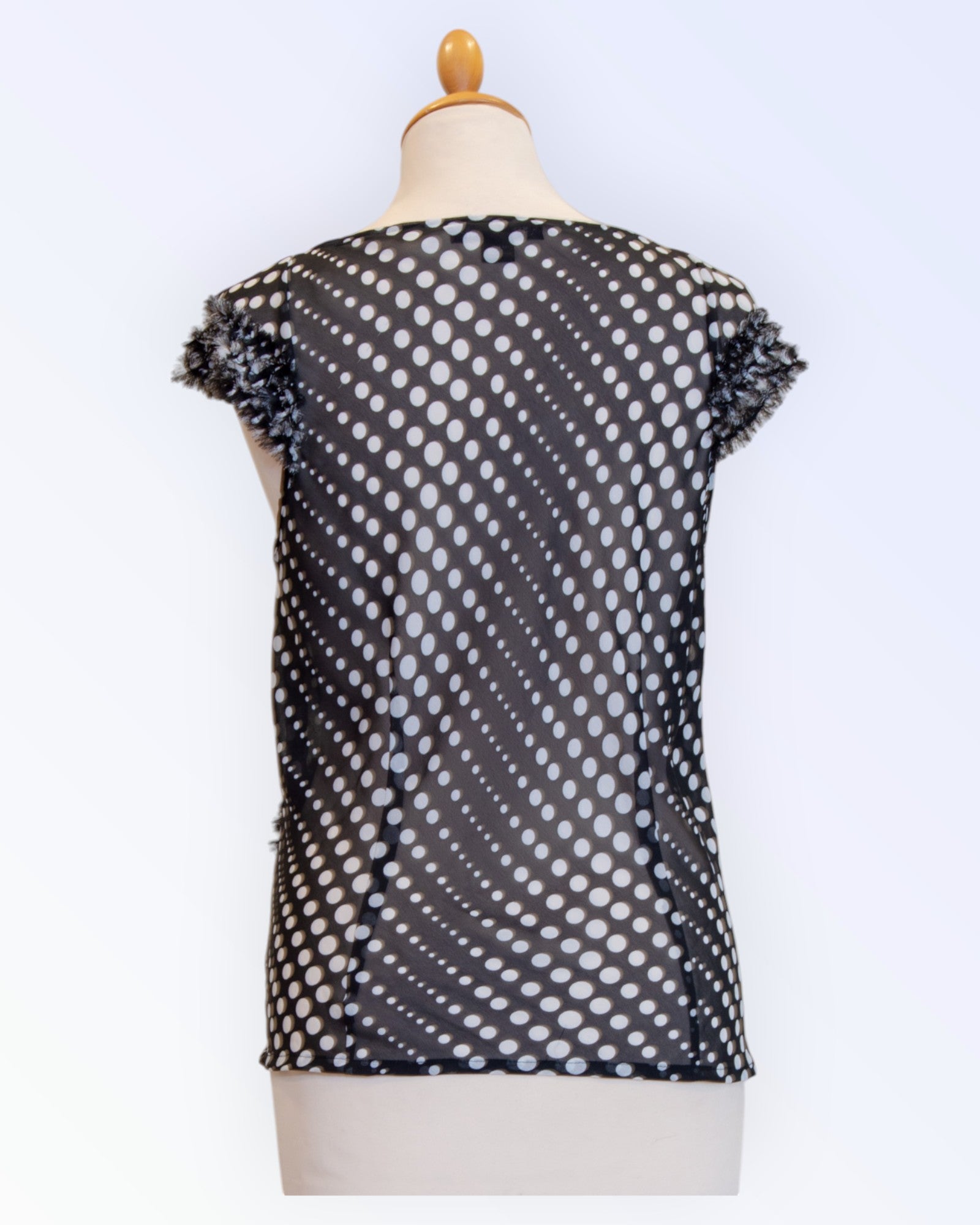 Jared Ross August Silk Companyn kesätoppi