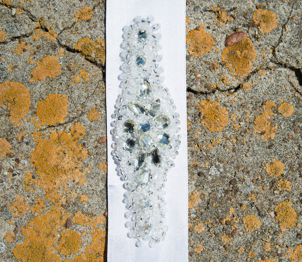 Tie belt for wedding dress