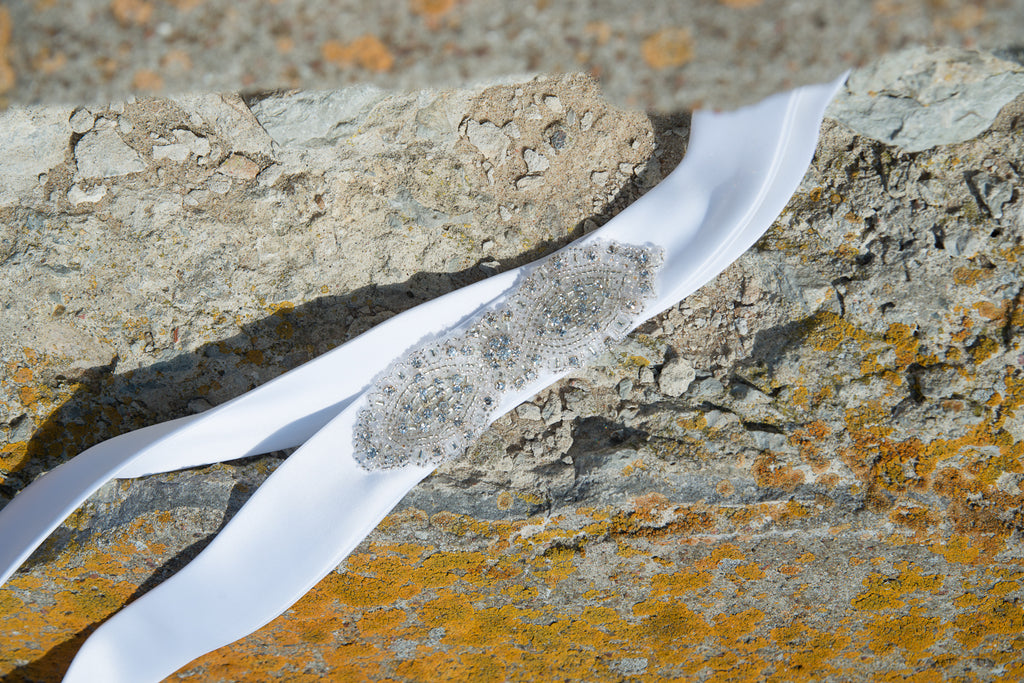 Tie belt for wedding dress