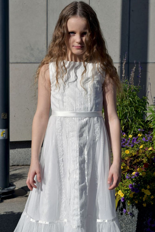Festive off-white tulle dress for girls