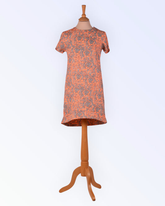 Apricot värviline suvekleit