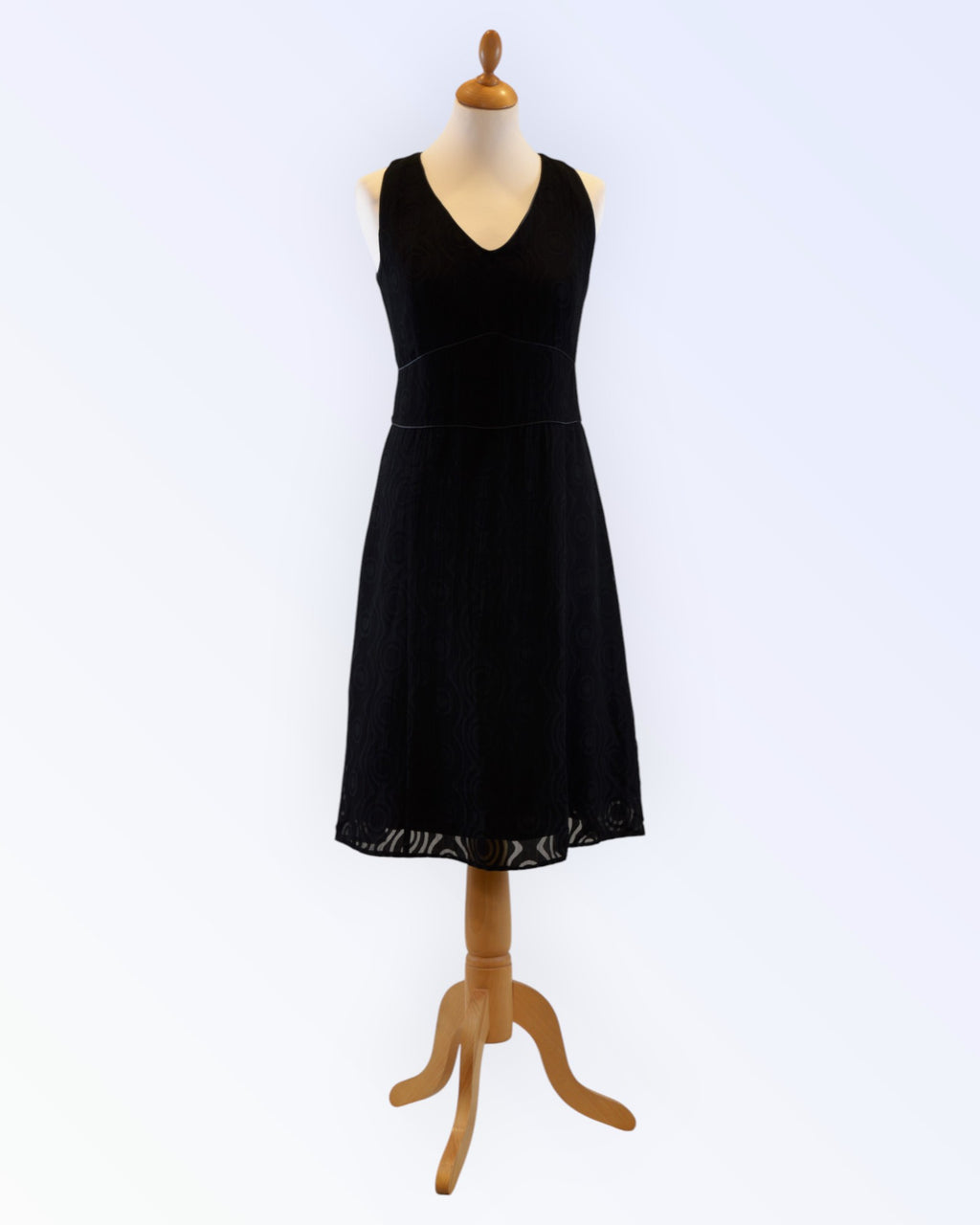 Sti's little black dress