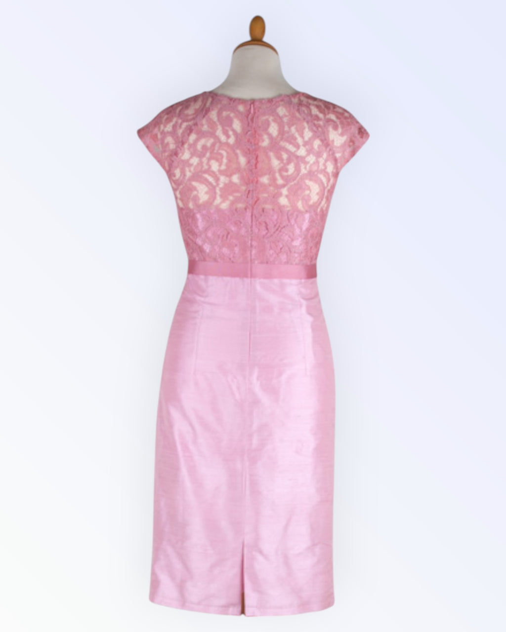 Roosa vintage-stiilis kokteilkleit