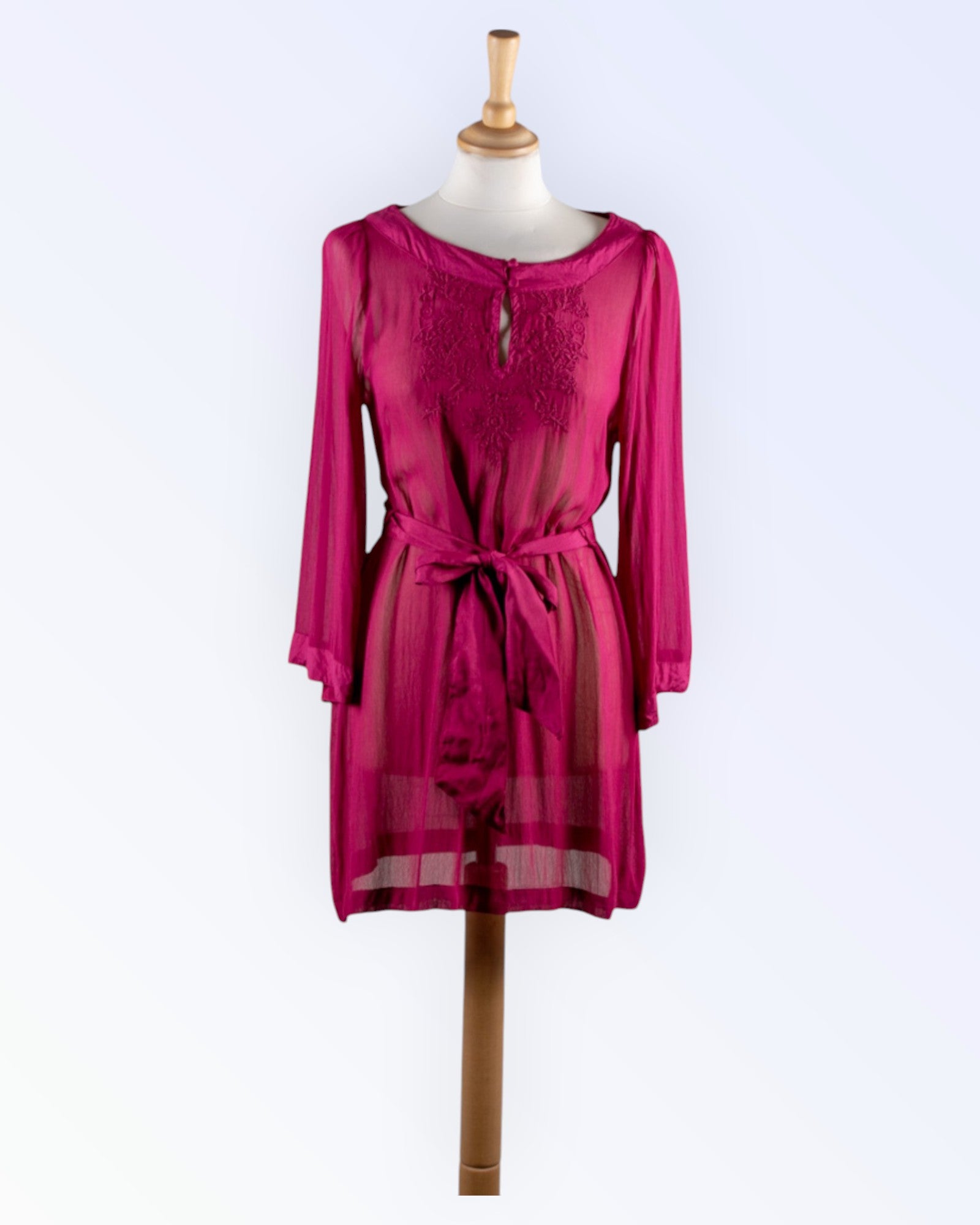 Indiska vadelmanpunainen tunika