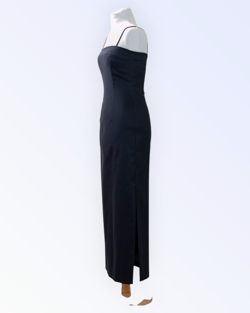 Jacqueline de Young pikkumusta