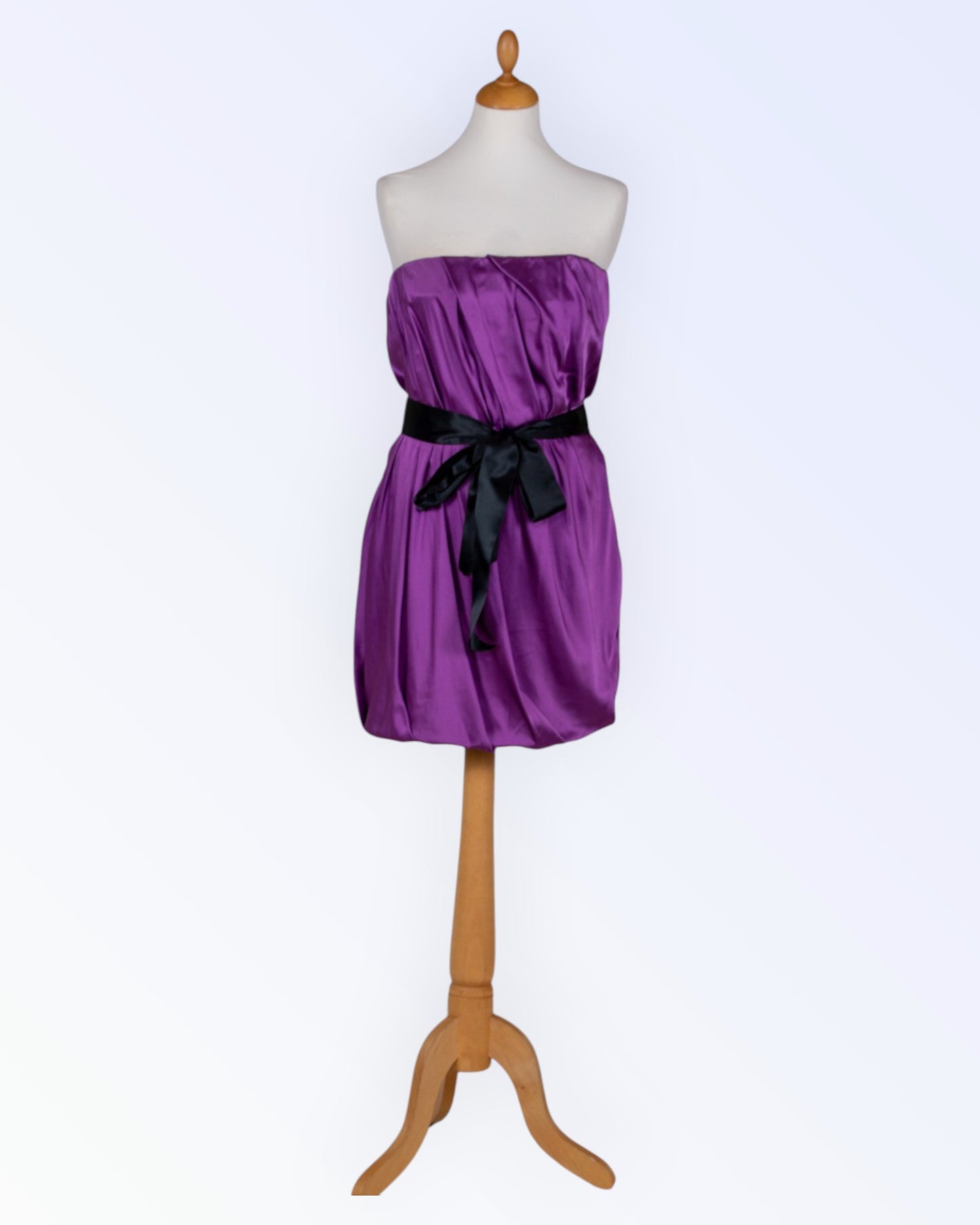 Vera Wang -juhlamekko