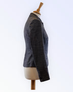 Next must-valgest kangast jakk