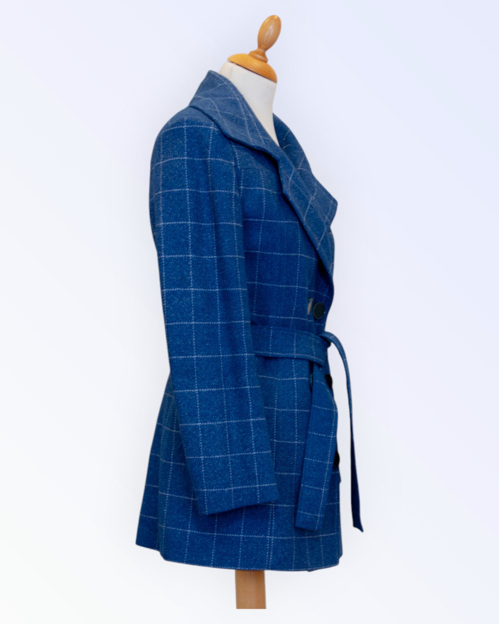 Checked winter coat with insulated lining