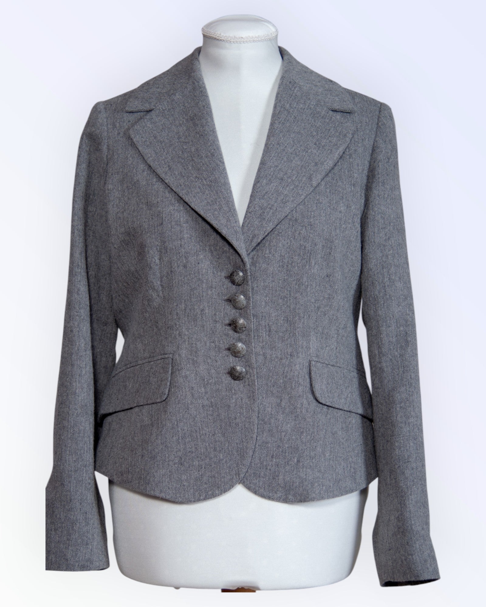 Leon liibuva siluetiga bleiser