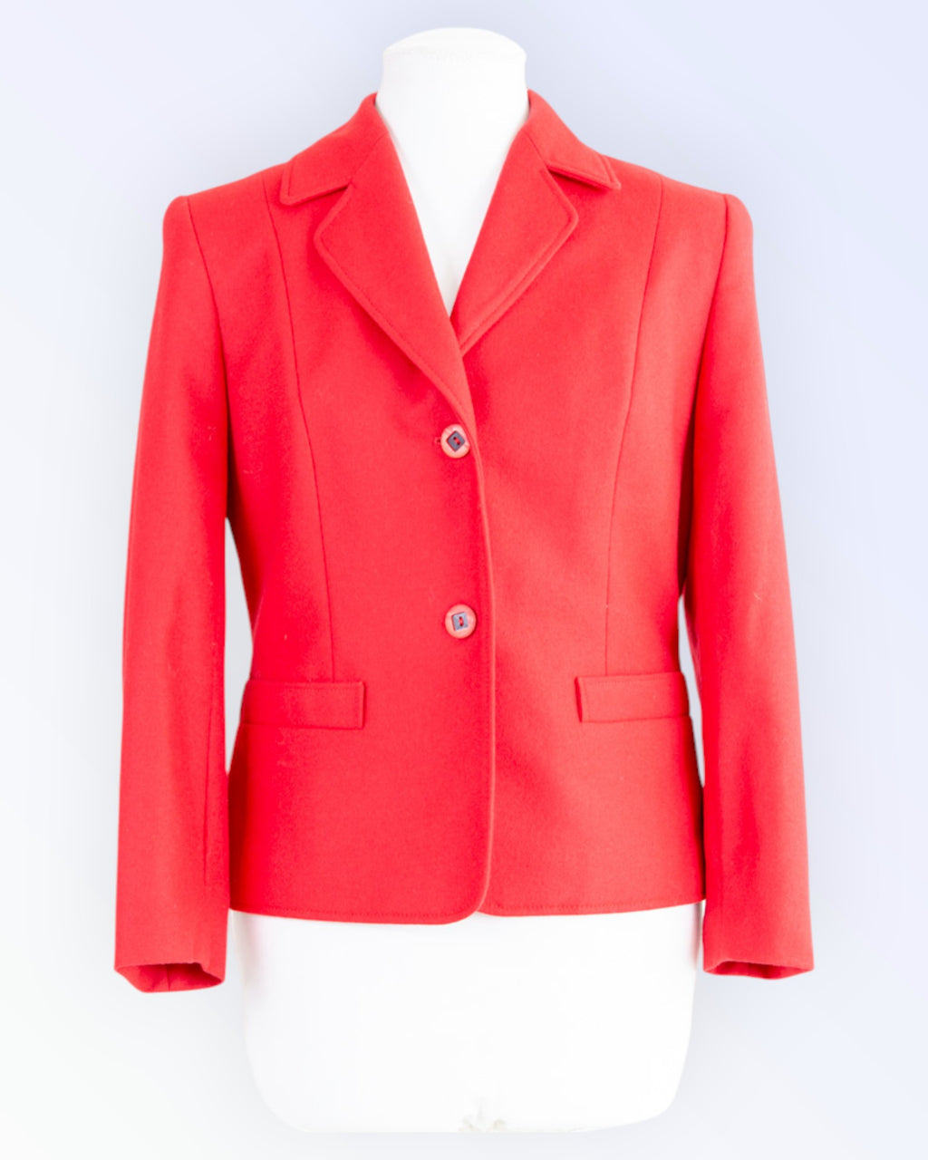 AMAL Coordinates classic red blazer