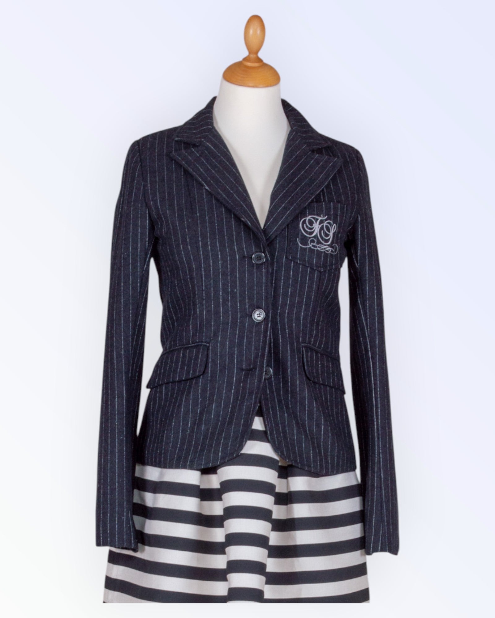 Fishbone tumehall triibuline kostüümjakk