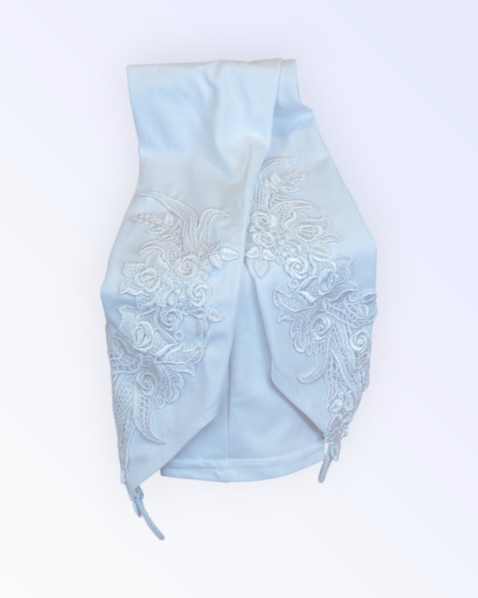 Fingerless gloves for the bride