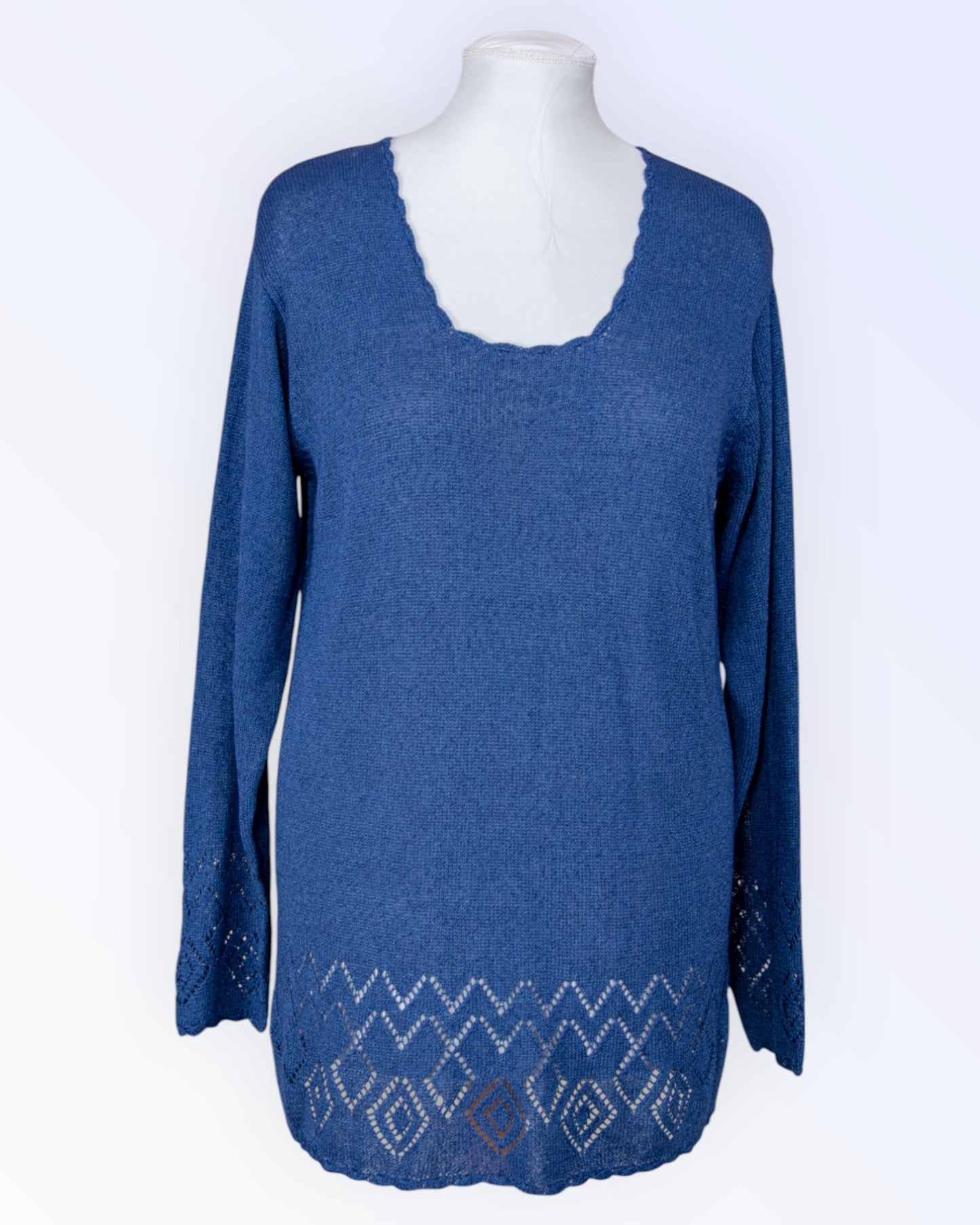 Arlene Collections blue knitted tunic
