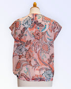 Orsay-toppi ohutta sifonkia, jossa paisley-kuvio