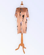 Minimum sirgelõikeline kleit