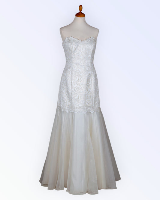 Off-white wedding dress