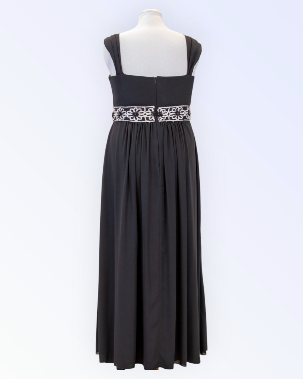 Mustast šifoonist pikk pidulik kleit