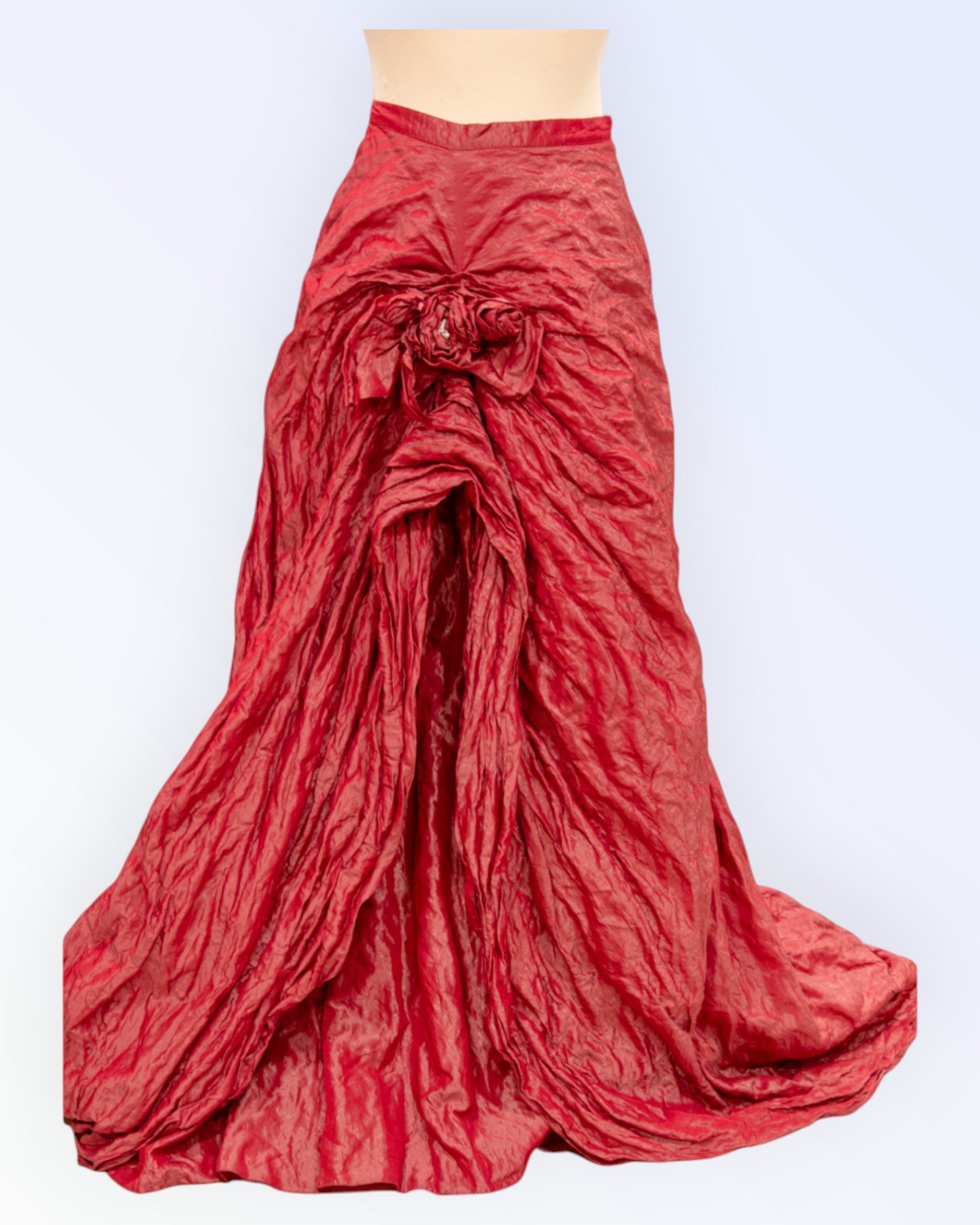 Long formal taffeta skirt with a train