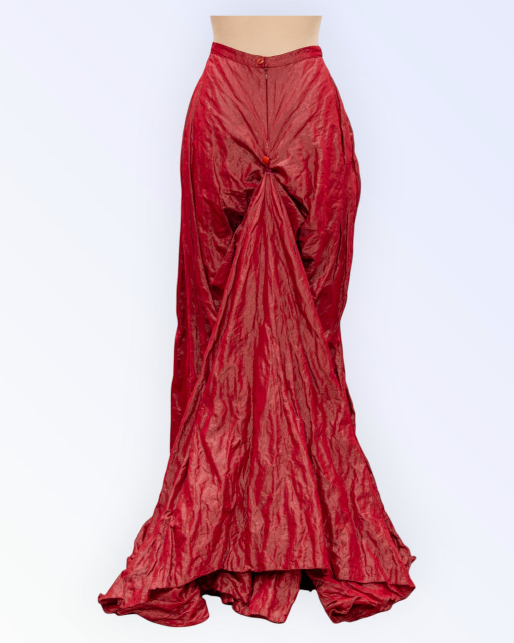 Long formal taffeta skirt with a train