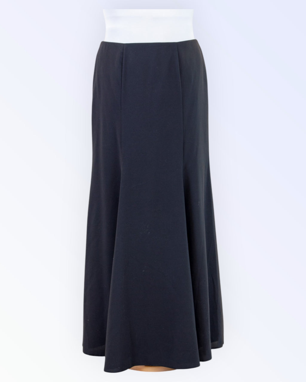 Black long skirt