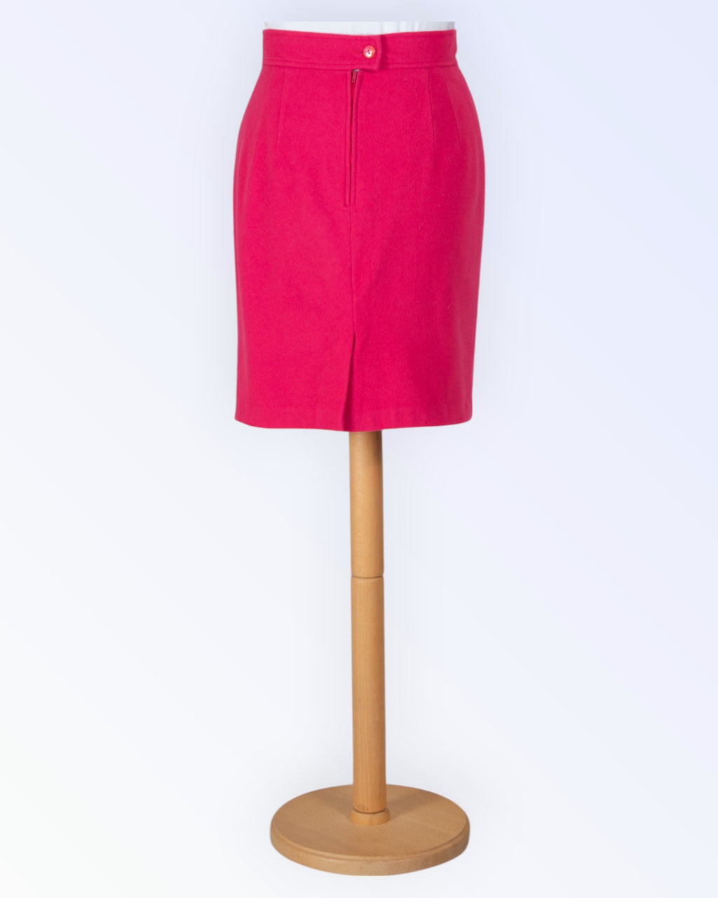 Pink wool pencil skirt