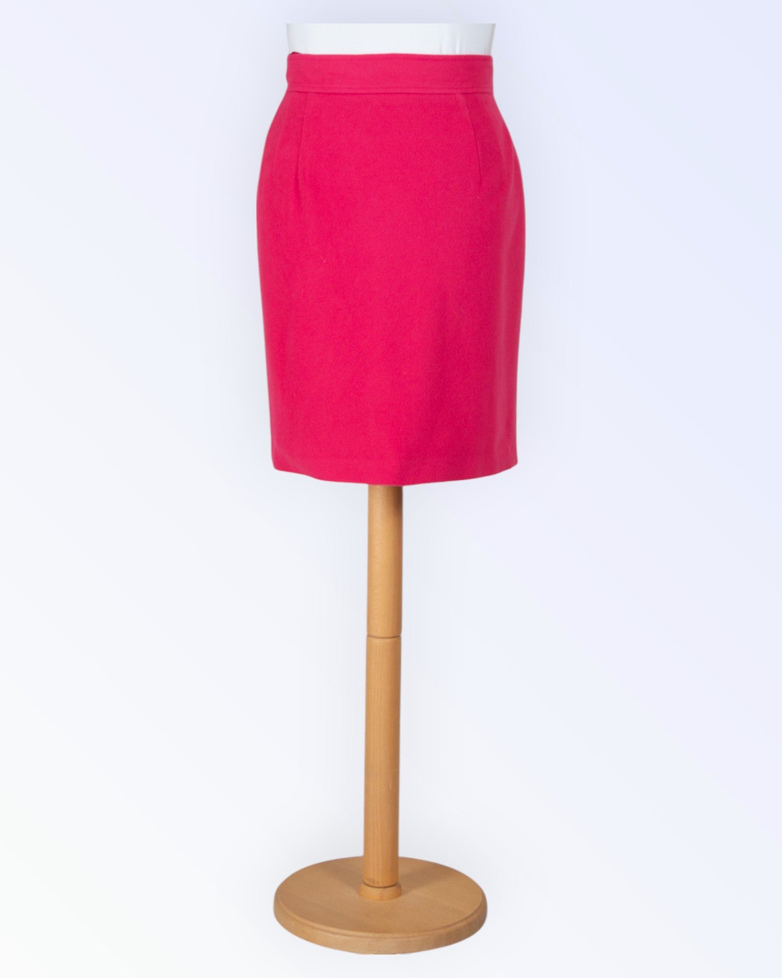 Pink wool pencil skirt