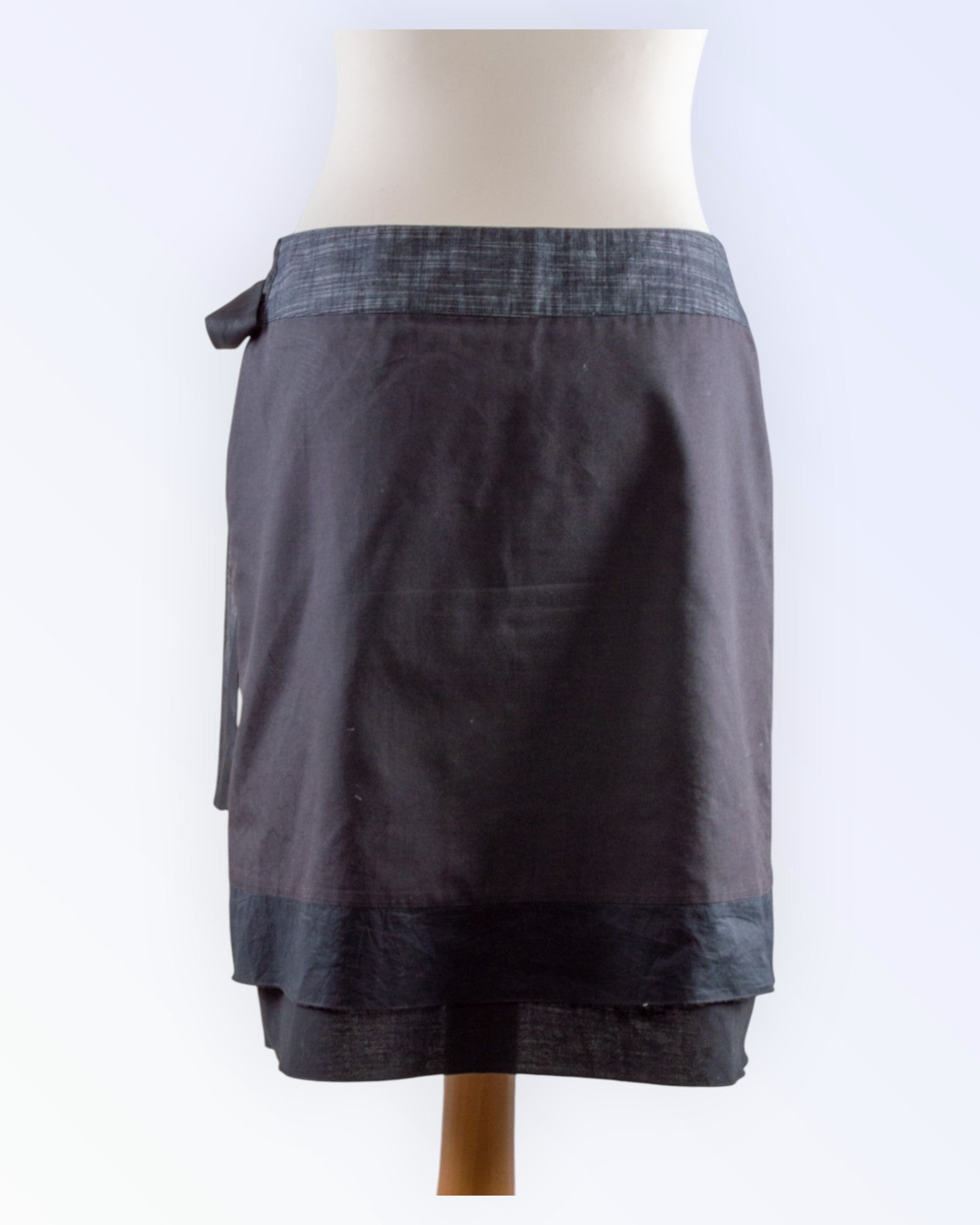 St-Martins cotton black skirt