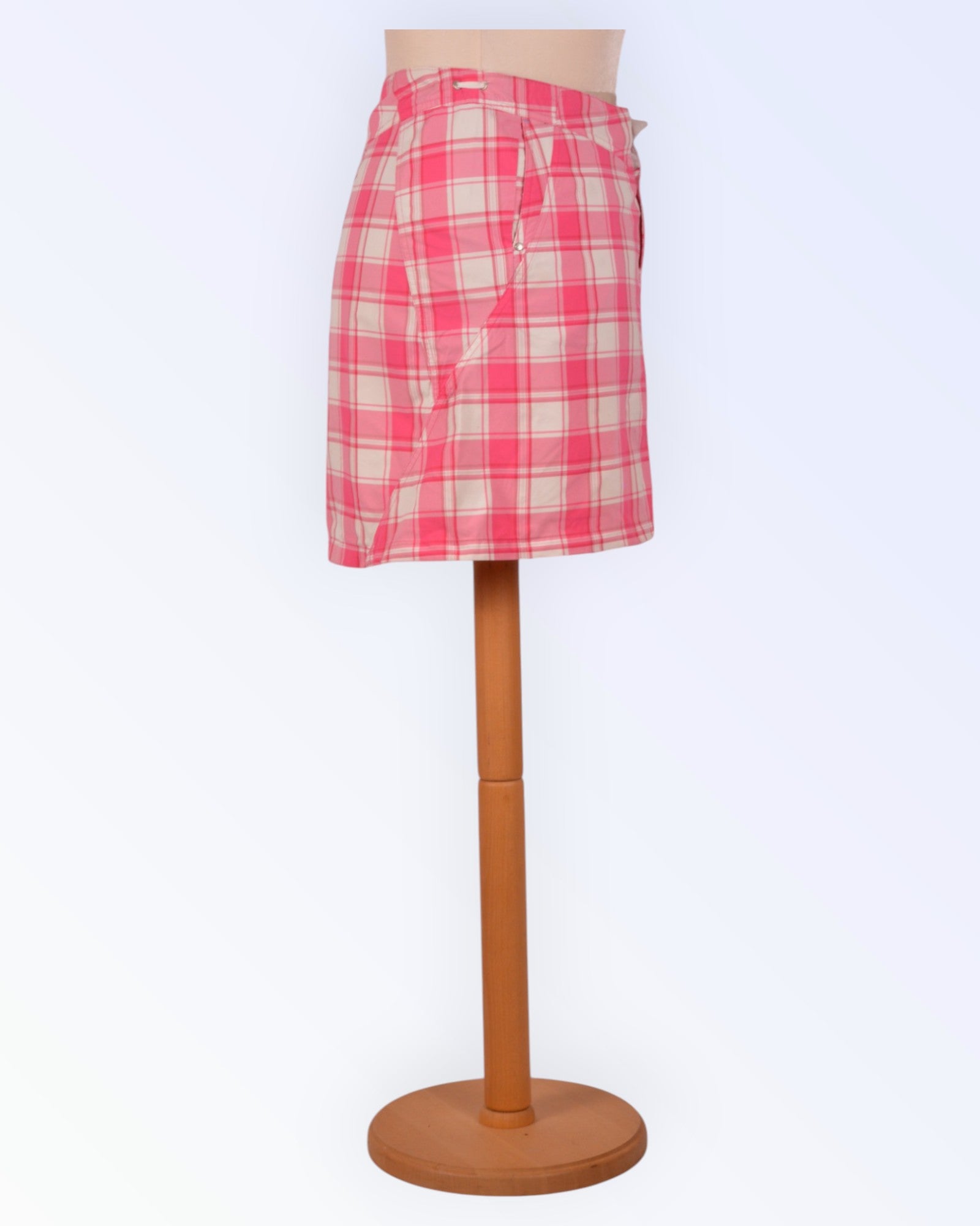 Peak Performance sports skirt