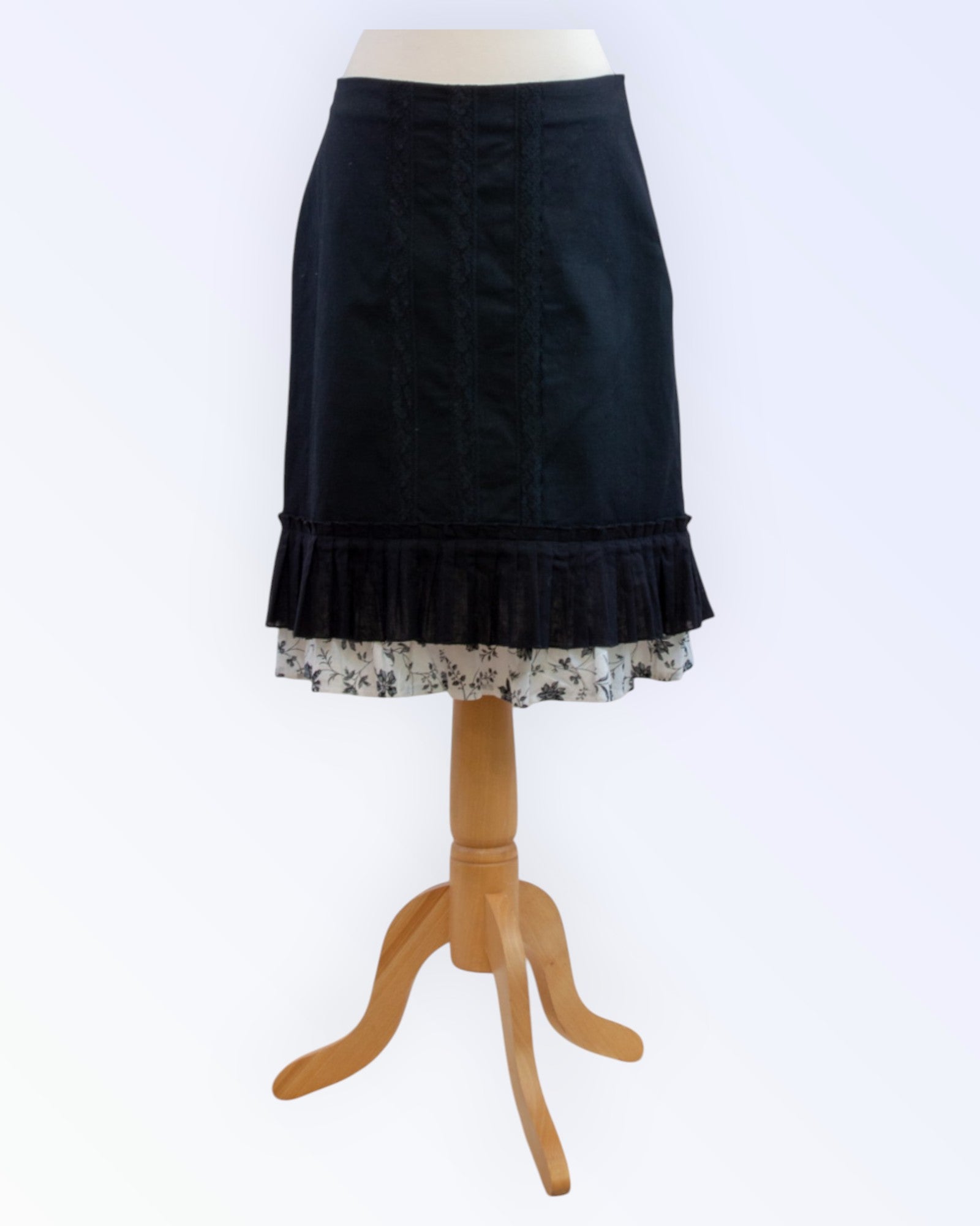 Passport summer skirt