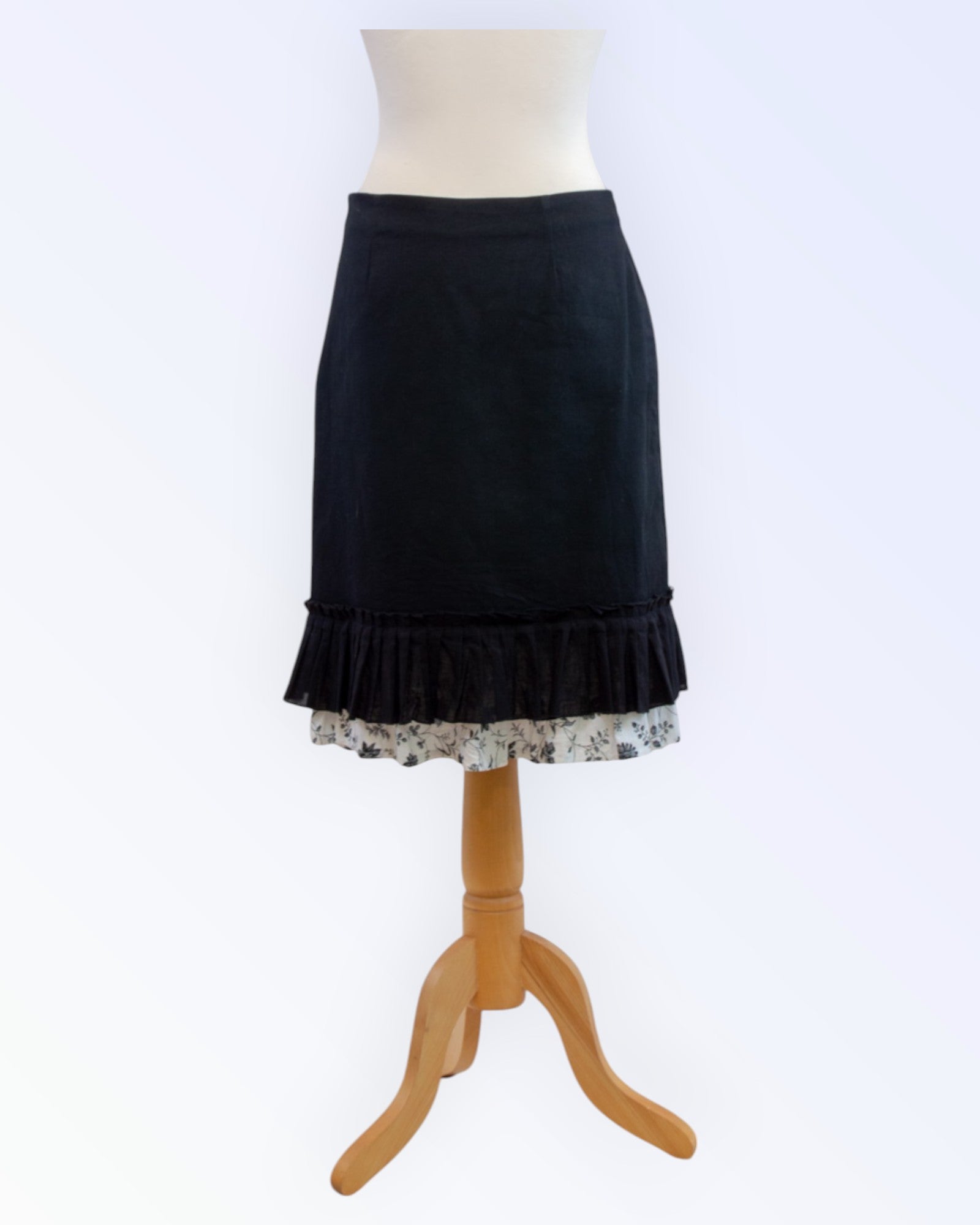 Passport summer skirt