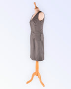 More&More must-valge kleit