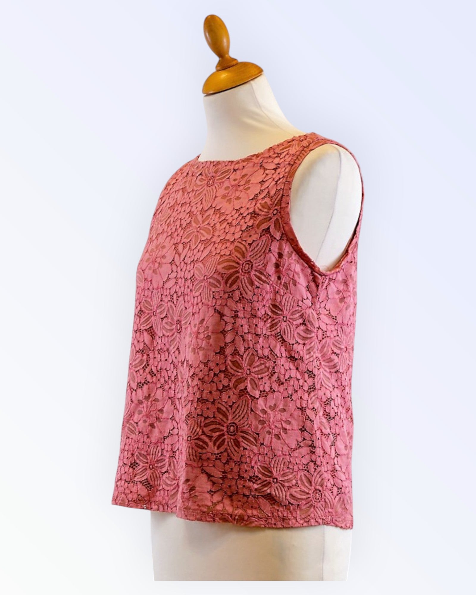 Stockh lm pink lace top