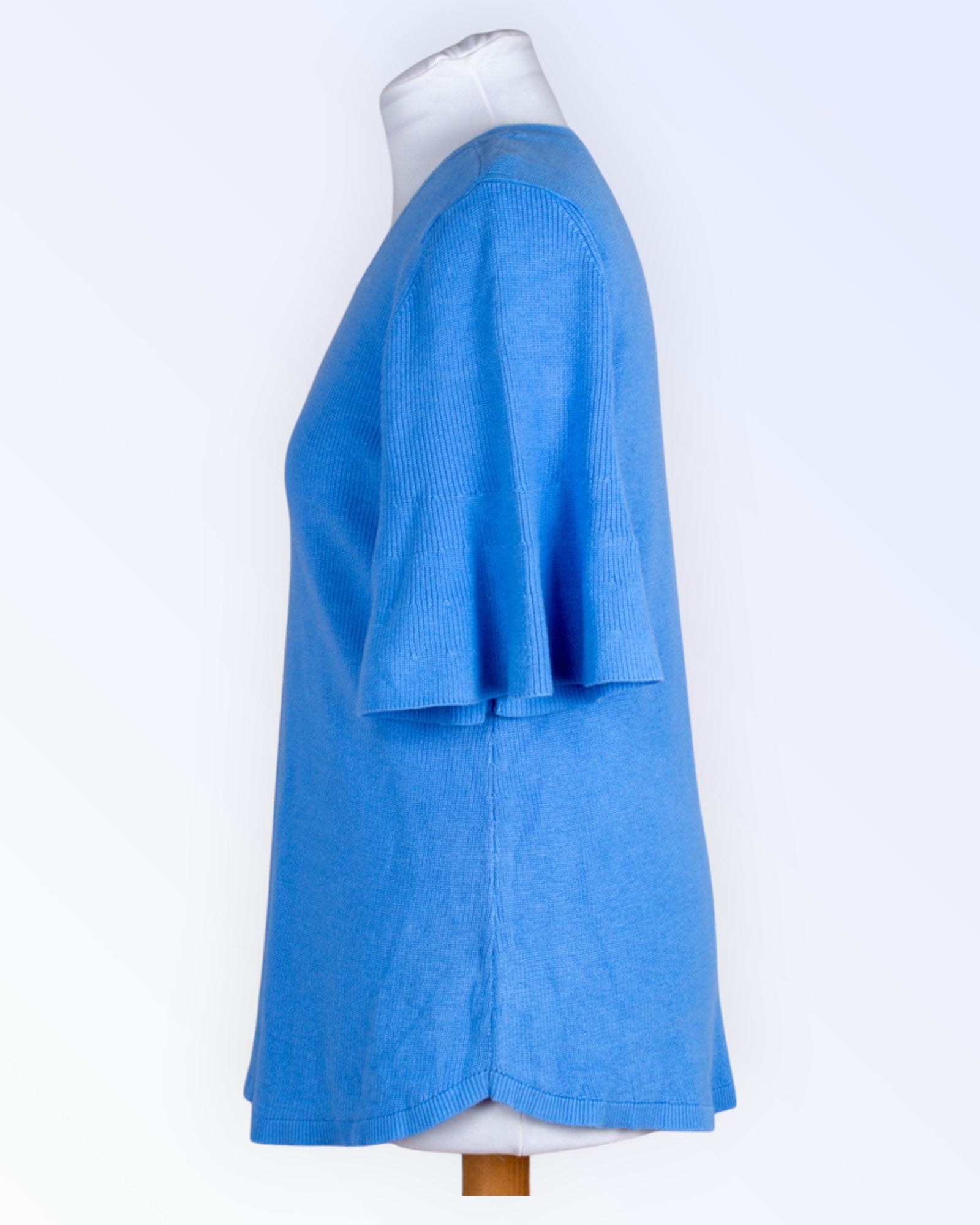 Isaac Mizrahi vaaleansininen neuletoppi