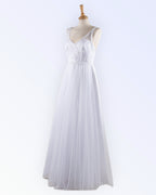 Tulle wedding dress