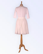 Valge lühike pruutkleit