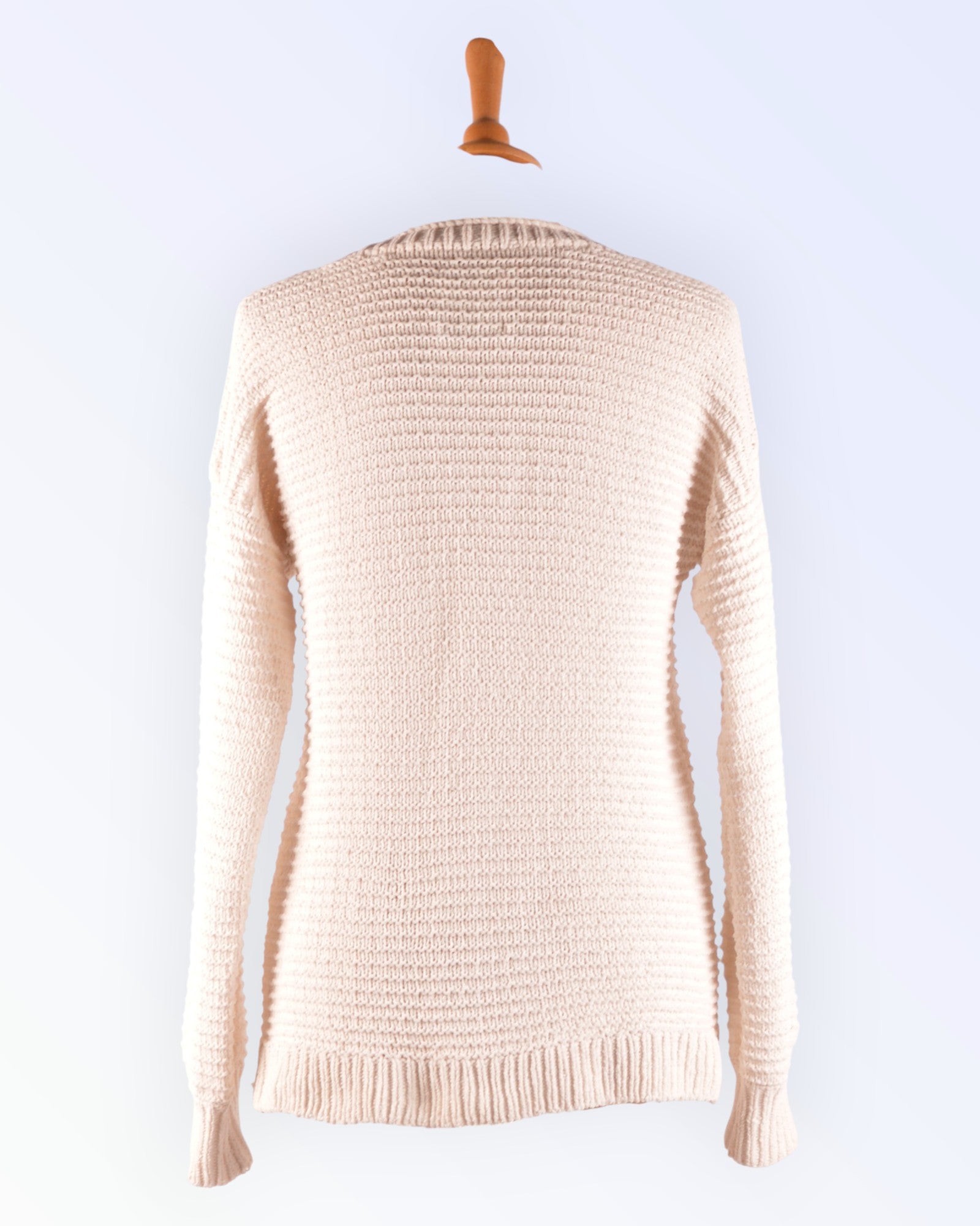 Abercrombie & Fitch loodusvalge sviiter