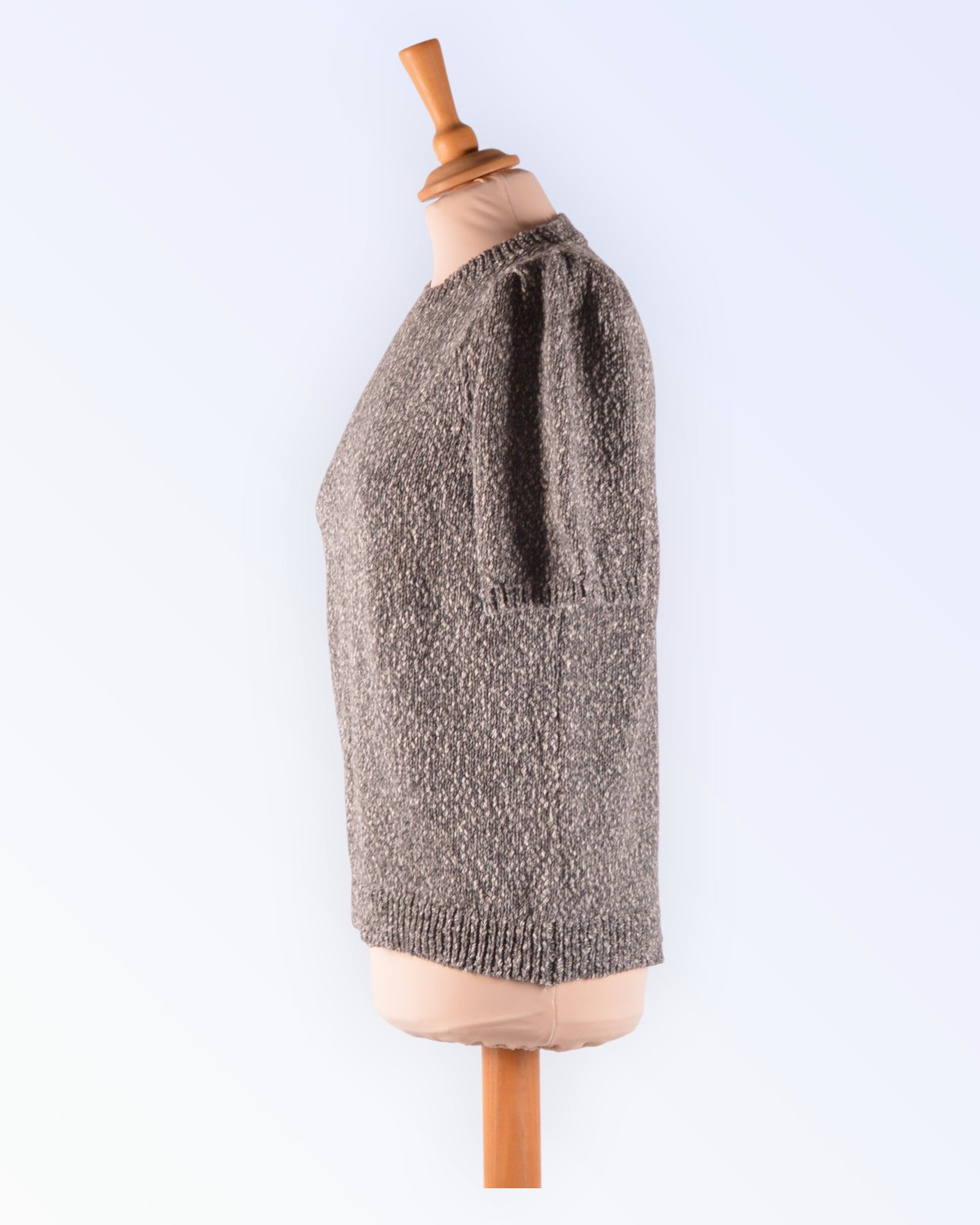 Universal Thread puhv-varrukatega sviiter