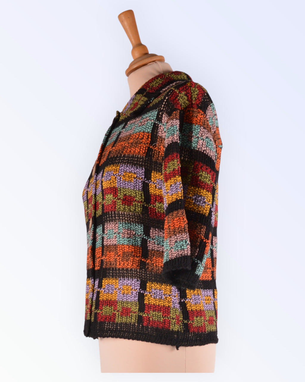 Retro style colorful cardigan