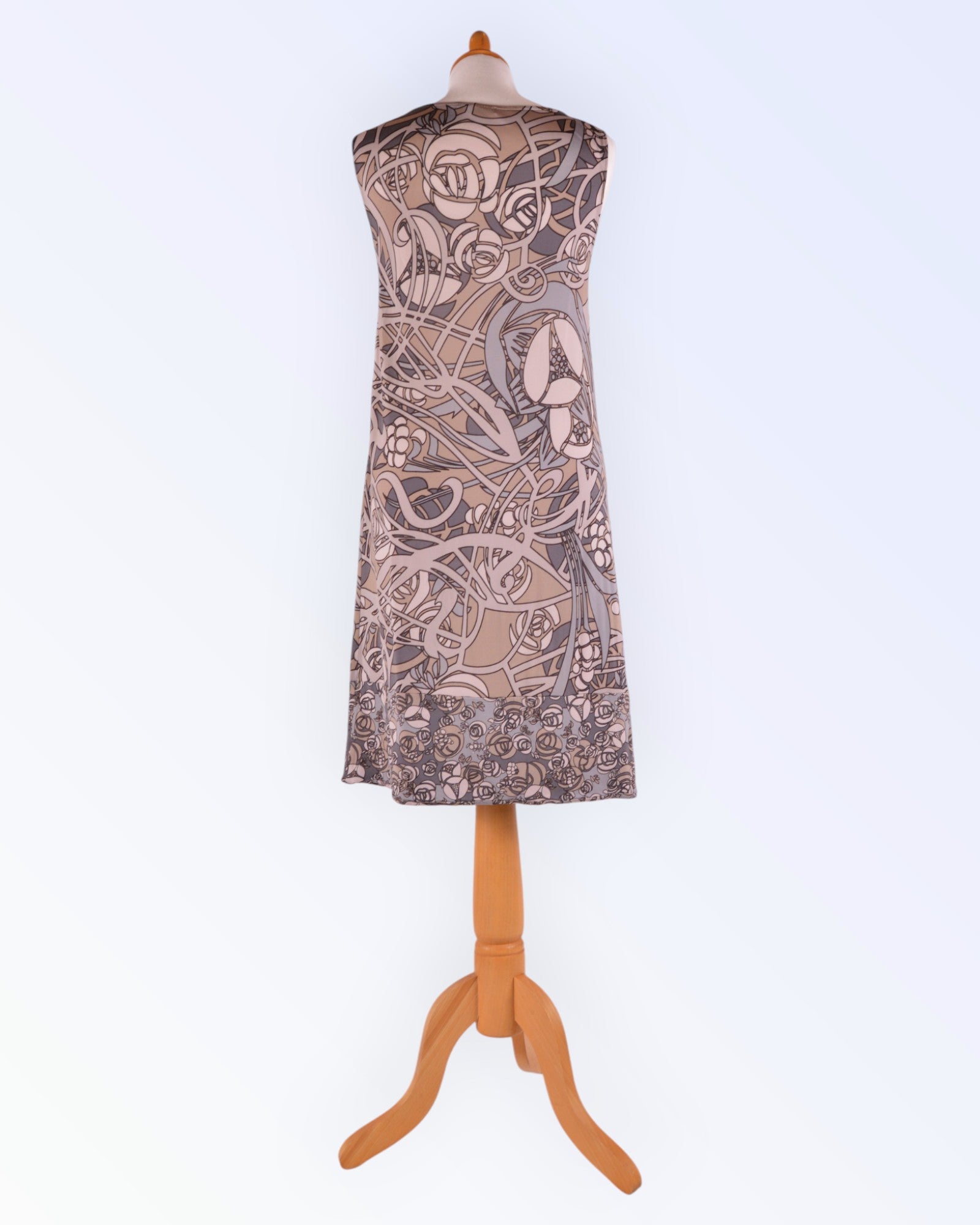 Marella sirgelõikeline trikotaažkleit