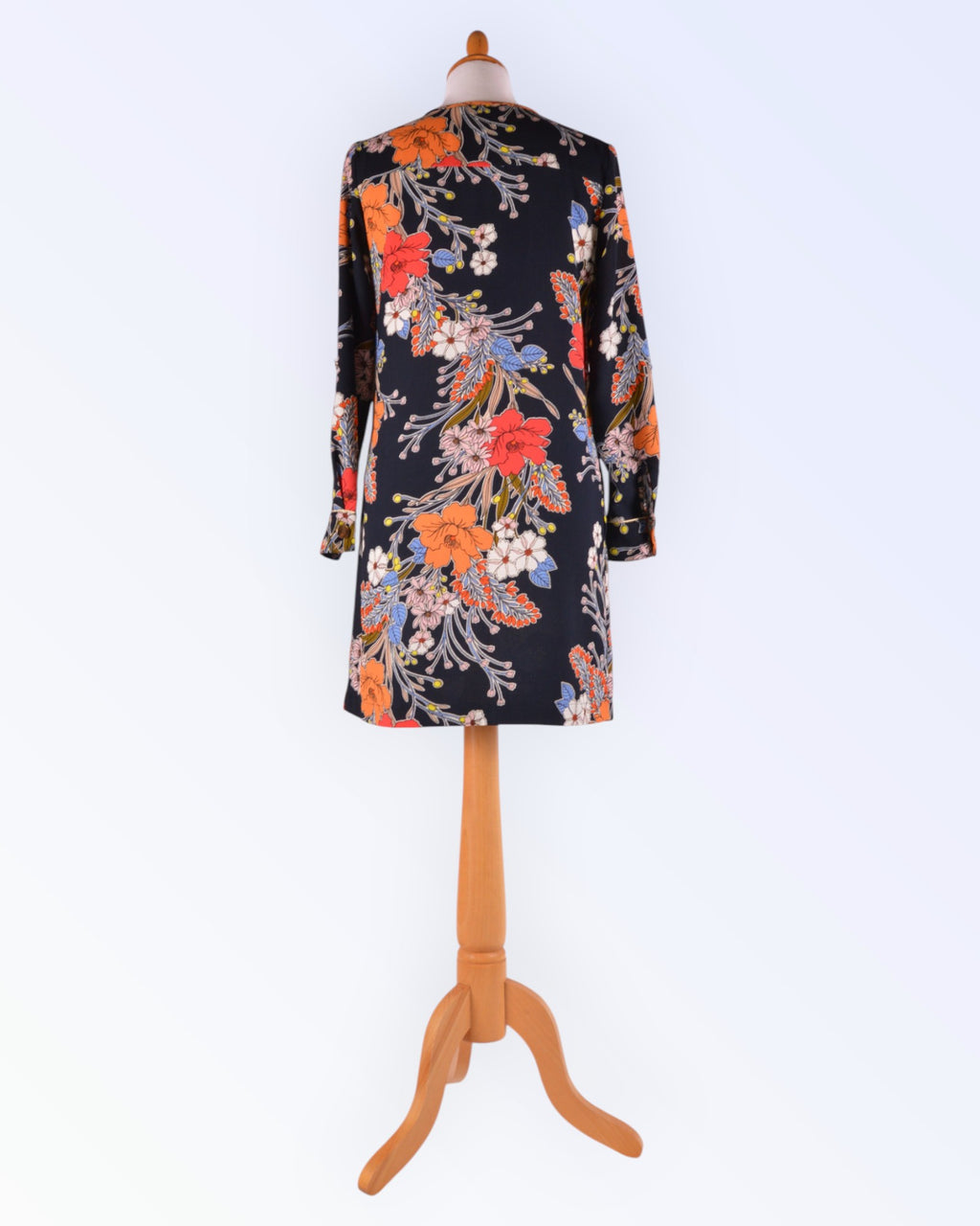 Next Petite lillmustriga kleit