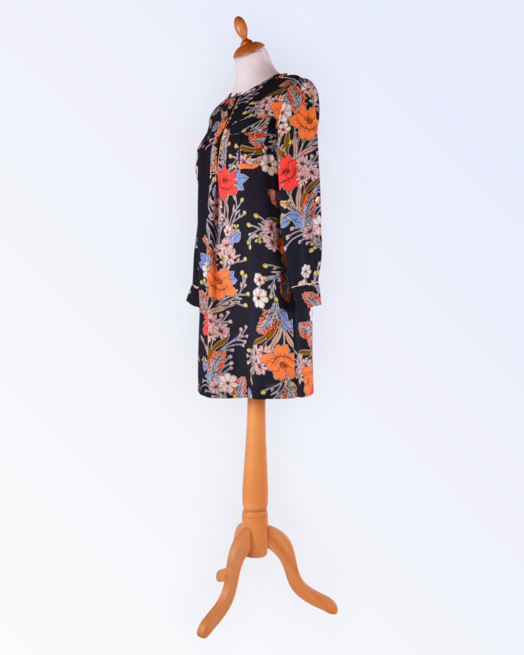 Next Petite lillmustriga kleit