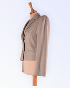 Vaaleanharmaa kesäbleiseri