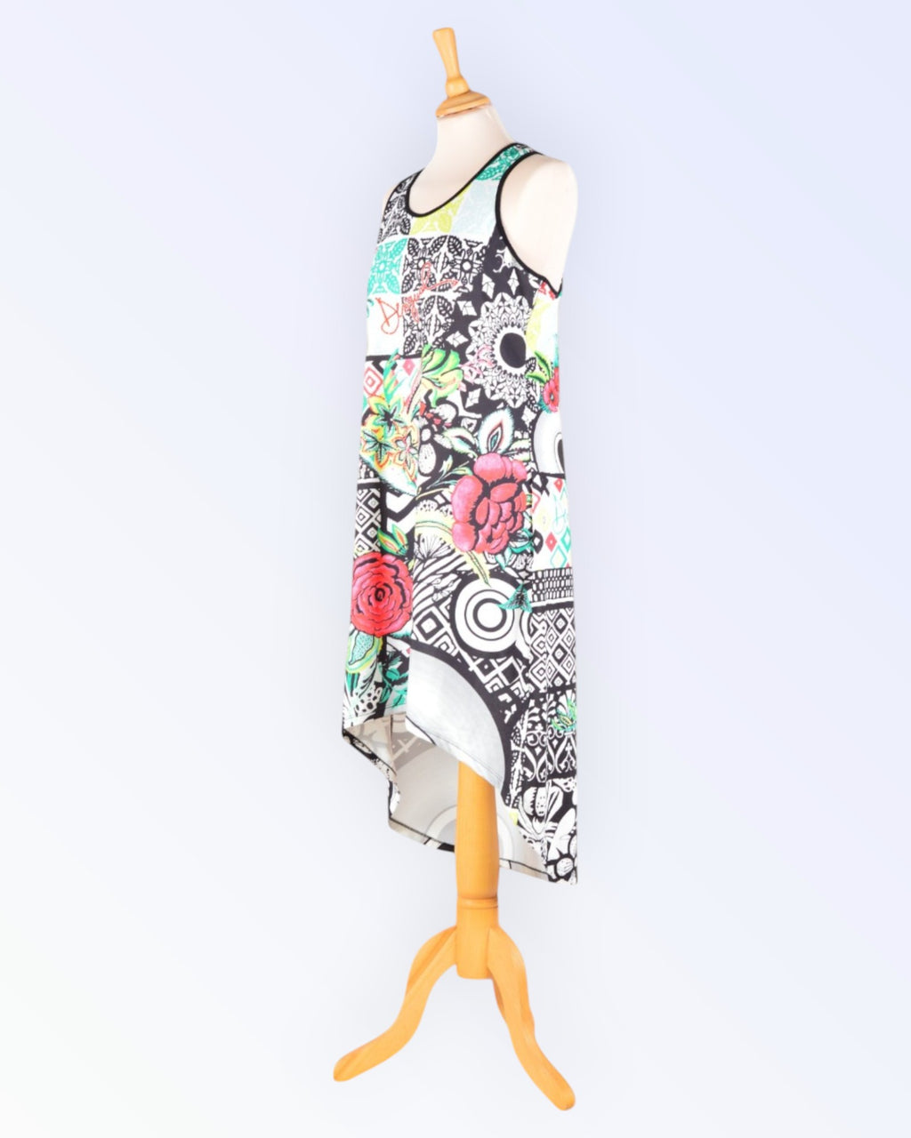 Desigual värviline trikotaažkleit