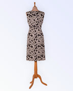 More&More must-valge trikotaažkleit