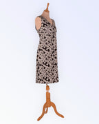 More&More must-valge trikotaažkleit