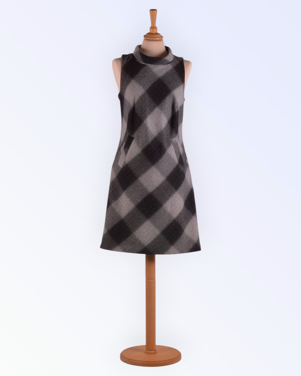 Sti checked flannel dress