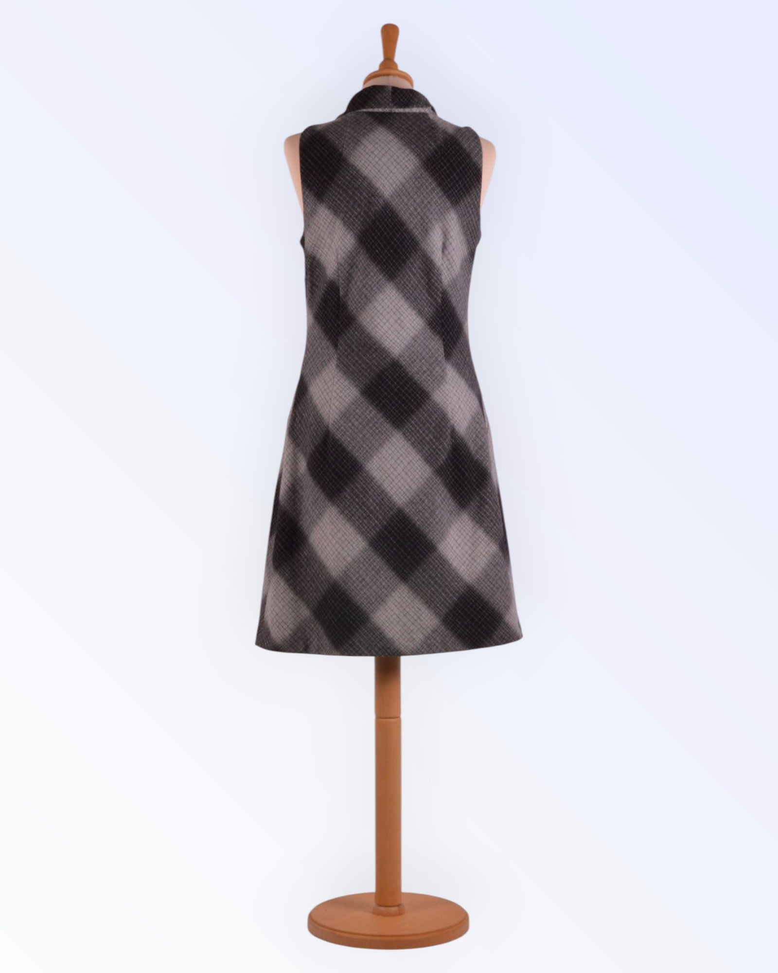 Sti checked flannel dress