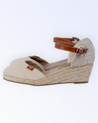 Mustang tekstiilist suvekingad